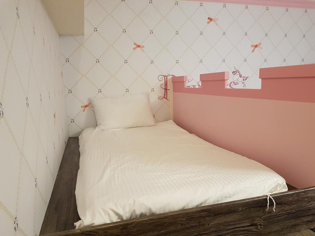 Childlike Innocence Homestay Hualien stad Exteriör bild