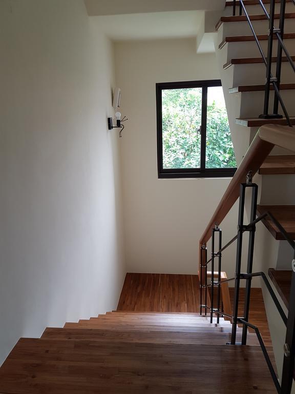 Childlike Innocence Homestay Hualien stad Exteriör bild