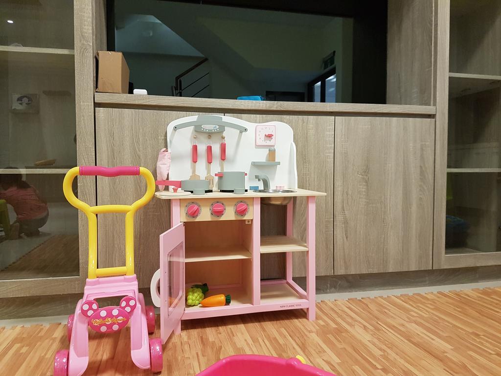 Childlike Innocence Homestay Hualien stad Exteriör bild
