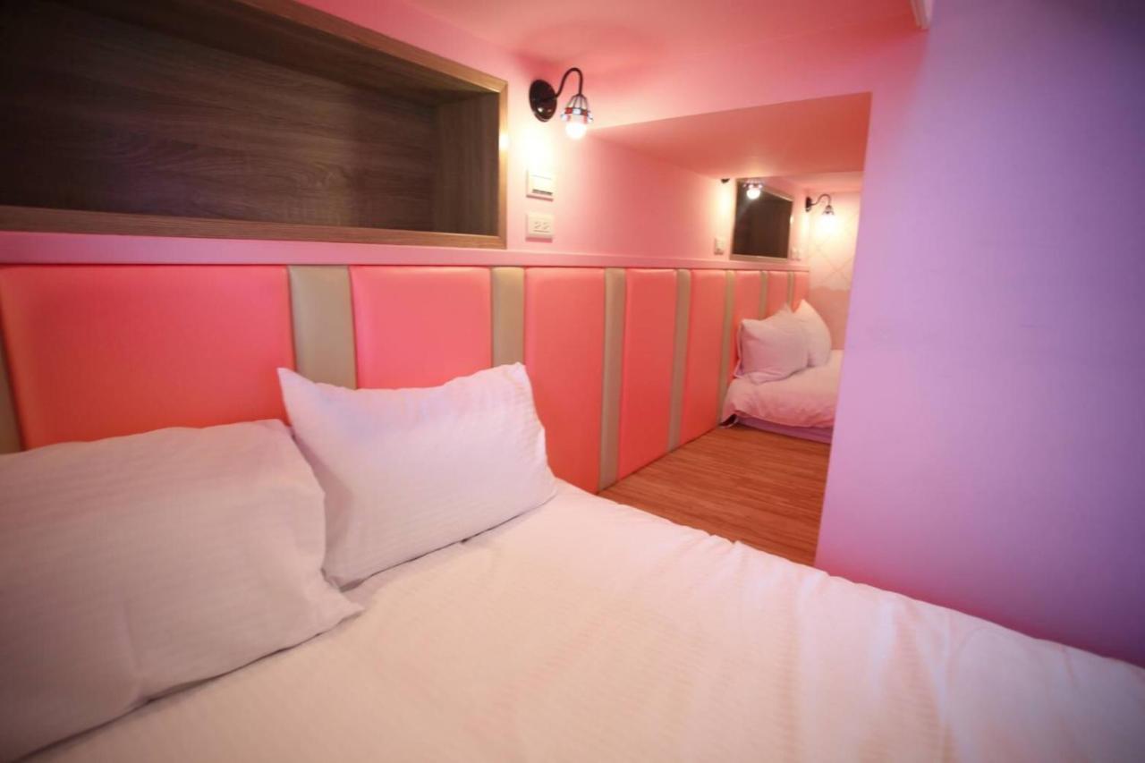 Childlike Innocence Homestay Hualien stad Exteriör bild